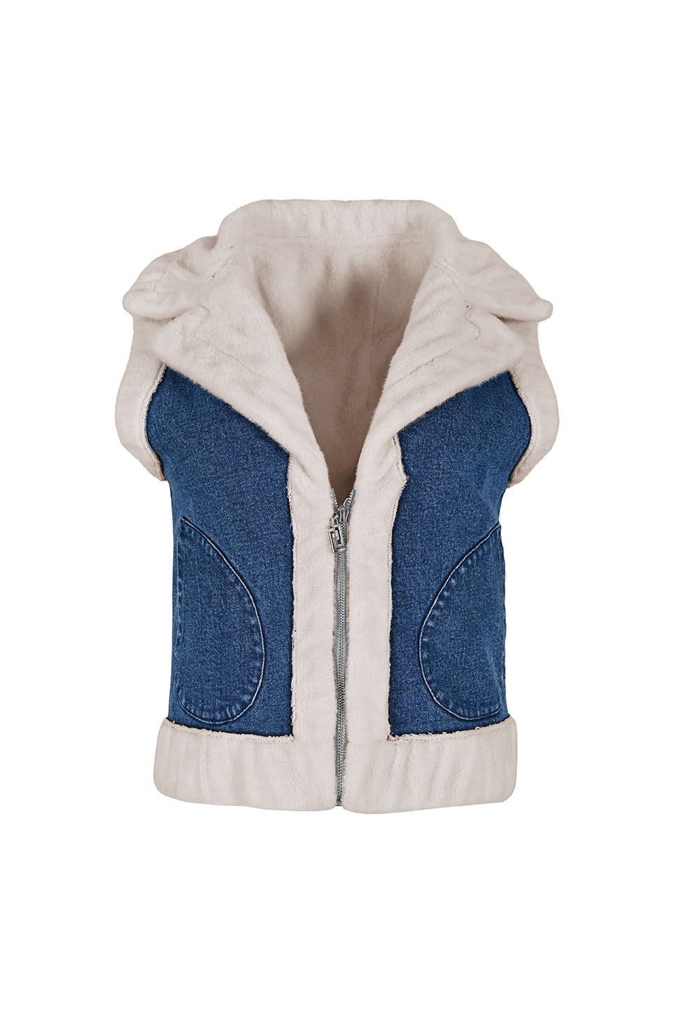 Ontdek onze modieuze Lali gilet, waarin luxe bont en stoere denimstof samenkomen voor een unieke stijl. Dit veelzijdige kledingstuk biedt een harmonieuze mix van elegantie en casual flair, perfect voor het creëren van een geraffineerde look.